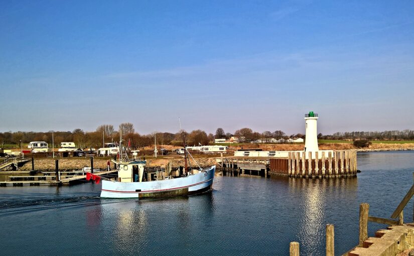 RYA Yachtmaster Coastal Motor – Everything You Need To Know